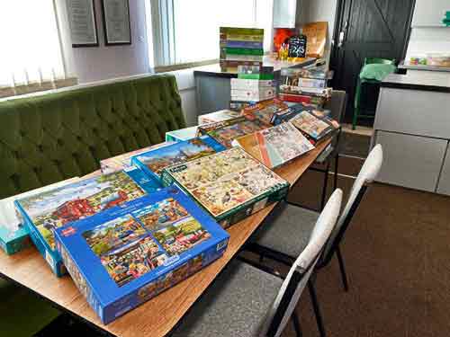 Picture of a pile of Jigsaws